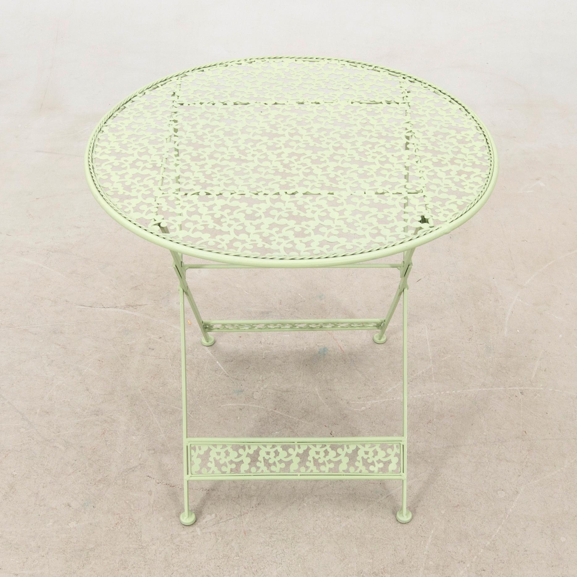 Garden set, 3 pieces, late 20th century.