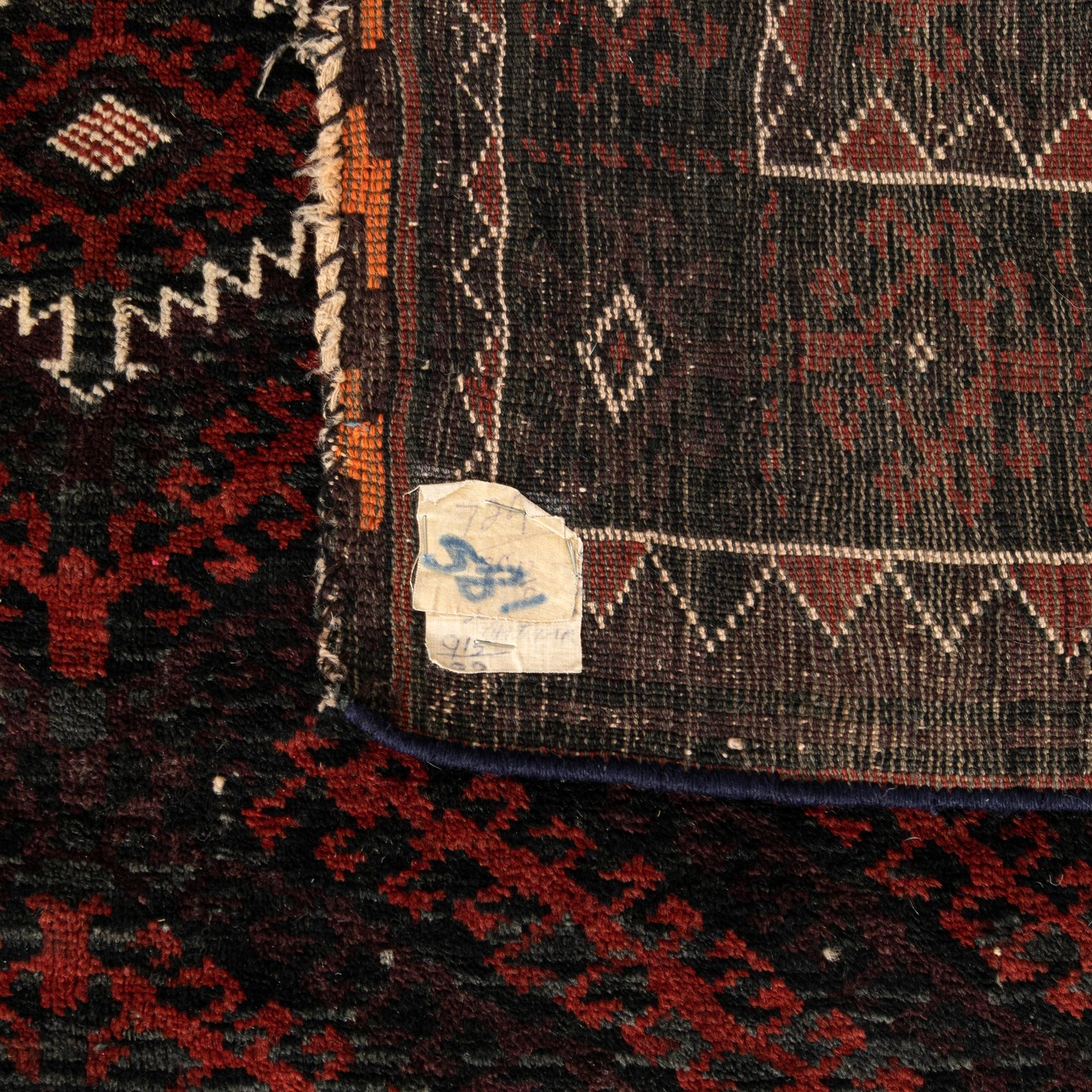 Beludj rug semi-antique, approx. 268x133 cm.