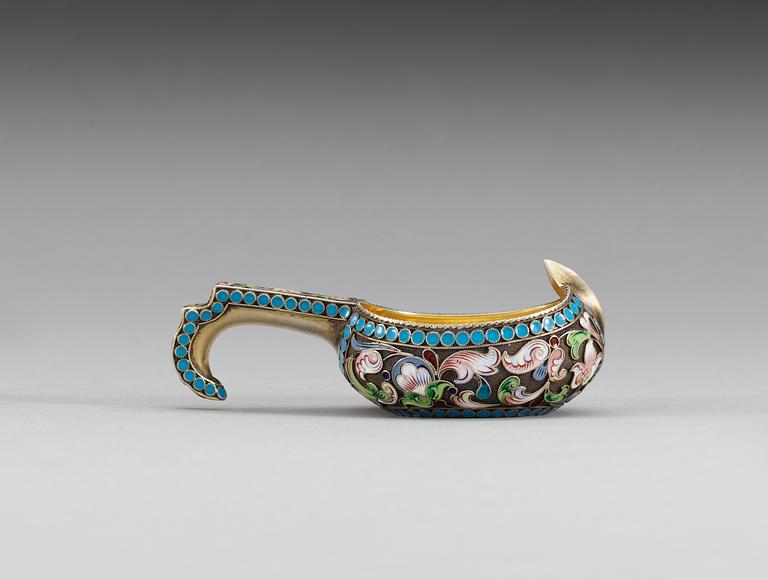 A RUSSIAN SILVER-GILT AND ENAMEL KOVSH, makers mark of Petrovich Chlebnikov, Moscow 1908-1917.