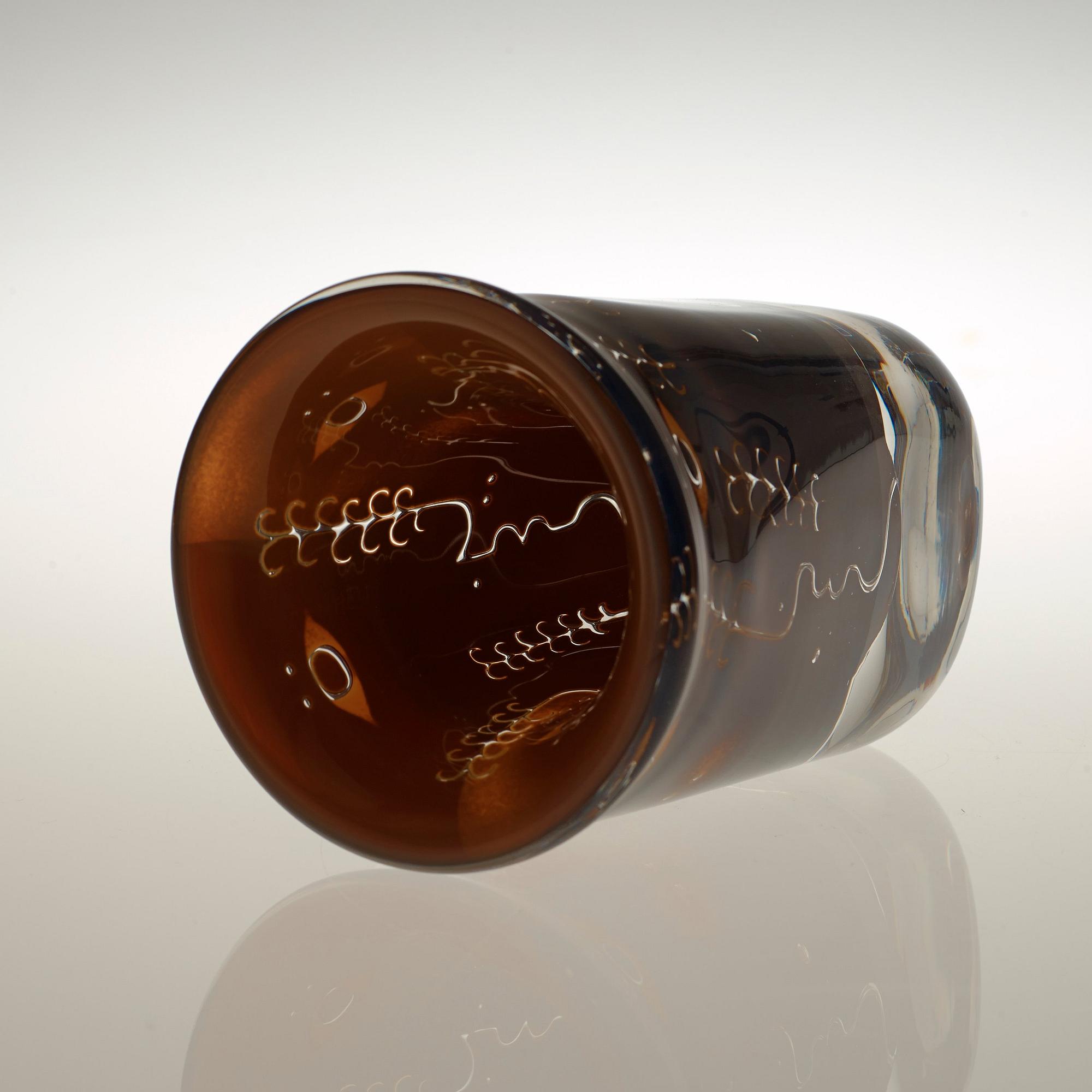 An Ingeborg Lundin ariel glass vase, Orrefors 1971.