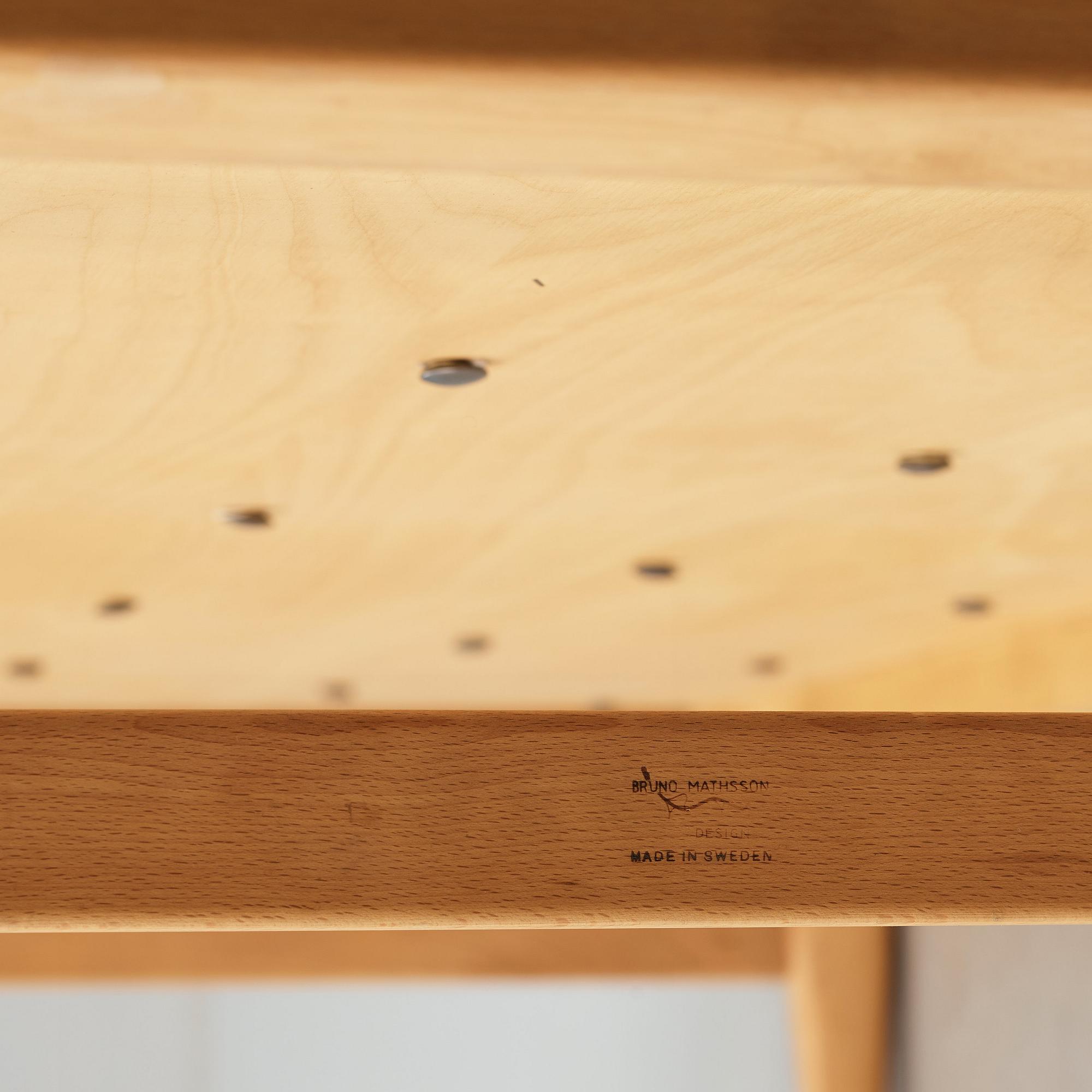 Bruno Mathsson, a beech daybed for Karl Mathsson, Sweden 1968.