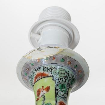 A pair of vases/table lamps, China, end of the Qing dynasty/around 1900.