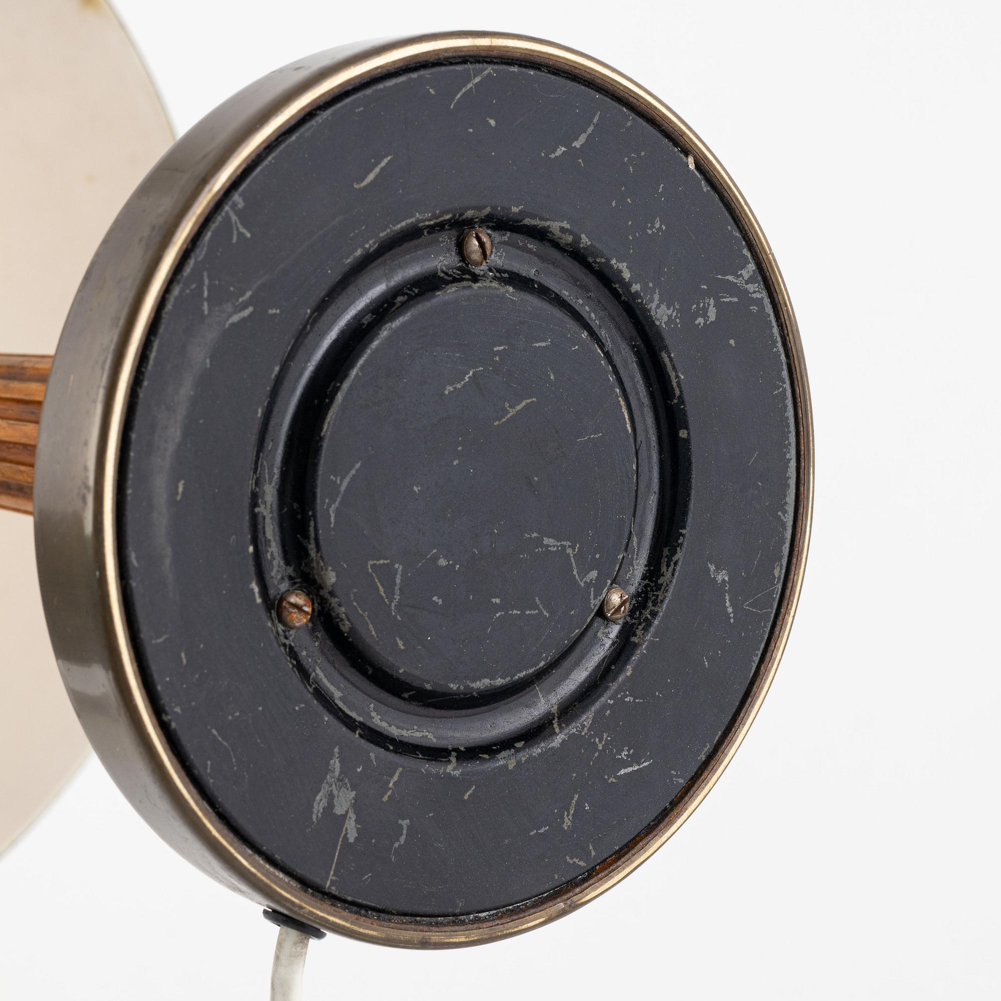 Erik Tidstrand, a model '29595' table lamp, Nordiska Kompaniet, 1930's-1940's.