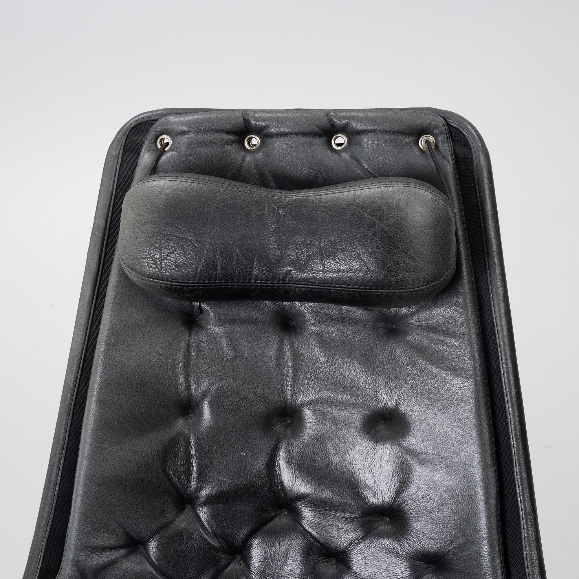 Bruno Mathsson, A pair of armchairs, a pair, Jetson, Dux.