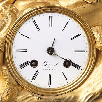 BORDSPENDYL, Batavia, 1820-40-tal.