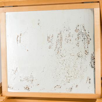 Aino Aalto, toalettbord / skrivbord,  modell 190, O.Y. Huonekalu- ja Rakennustyötehdas A.B. tidigt 1950-tal.