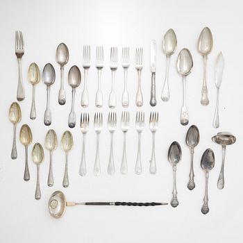 Cutlery, 30 pieces, silver, England and Sweden, including John Walton, Newcastle 1836.