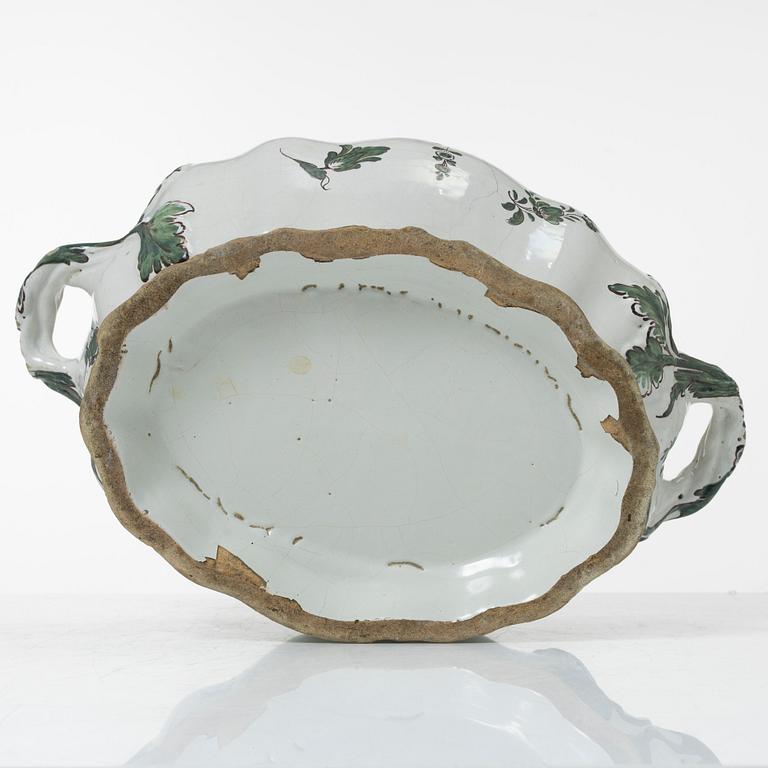 A faience lidded turrine, France, 18th/19th century.