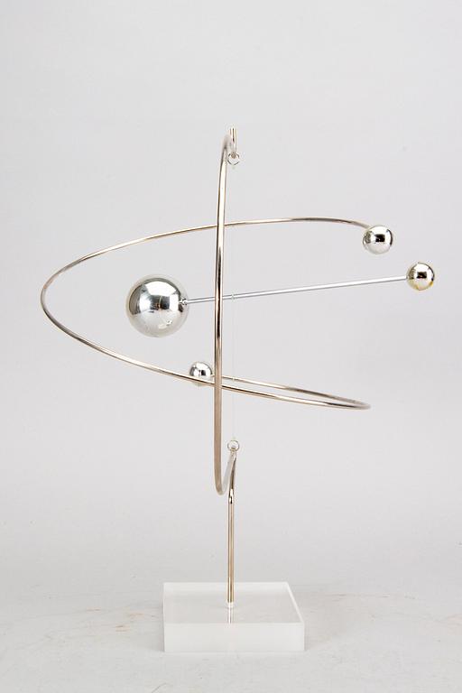 Anni & Bent Knudsen, skulptur/mobil osignerad.