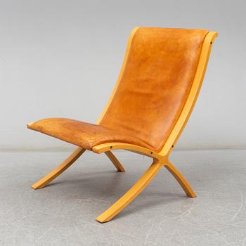 PETER HVIDT & ORLA MØLGAARD NIELSEN, an 'X-stolen' easy chair from Fritz Hansen, Denmark.