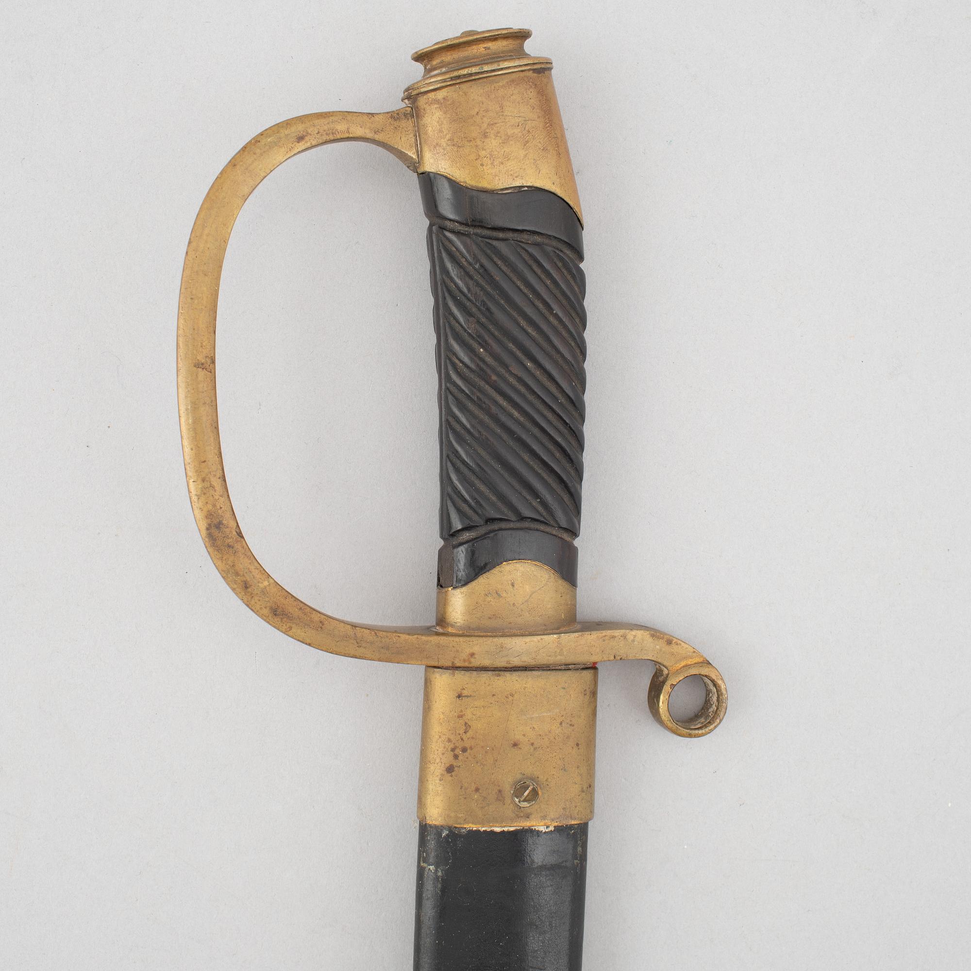 Saber Russian, m/1881 for officer, with scabbard.