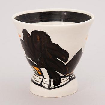 Gerda Thesleff, A ceramic bowl signed GT.