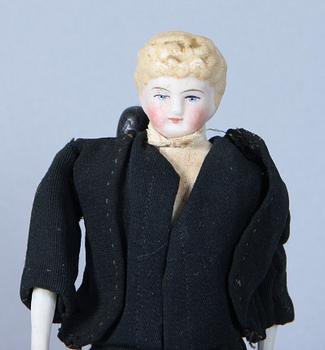 DOCKSKÅPSDOCKA, 1900-talets början.