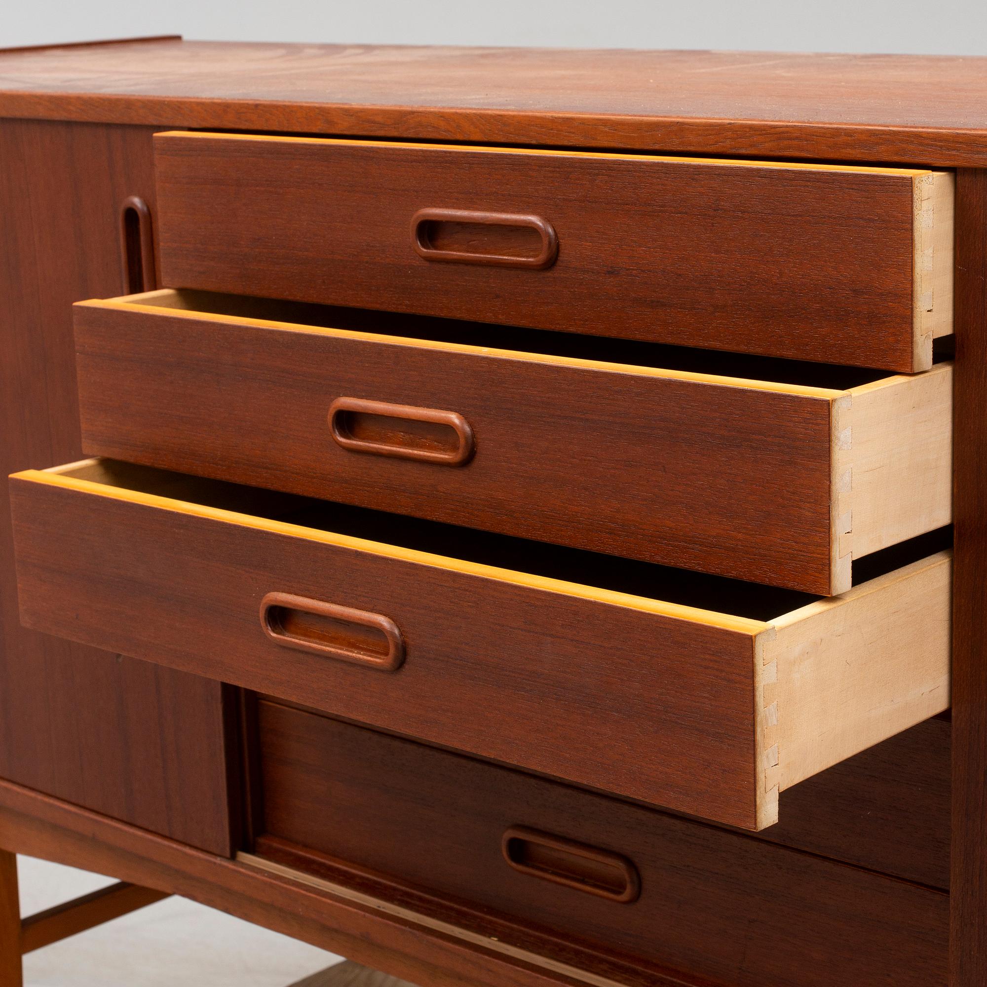 SIDEBOARD, Sverige, 1960-tal.