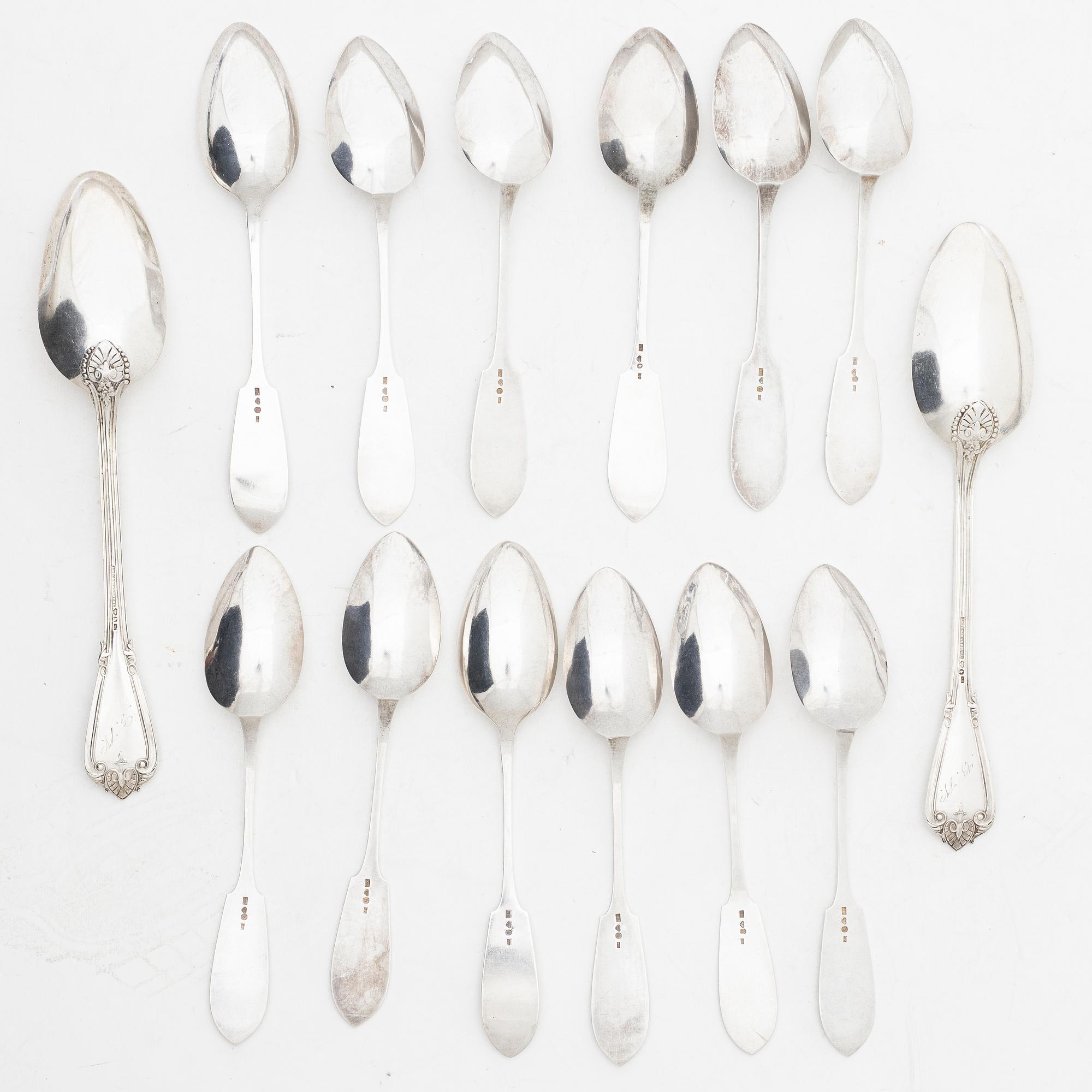 A set of Swedish silver spoons, Haparanda 1904-1906 (14 pieces).