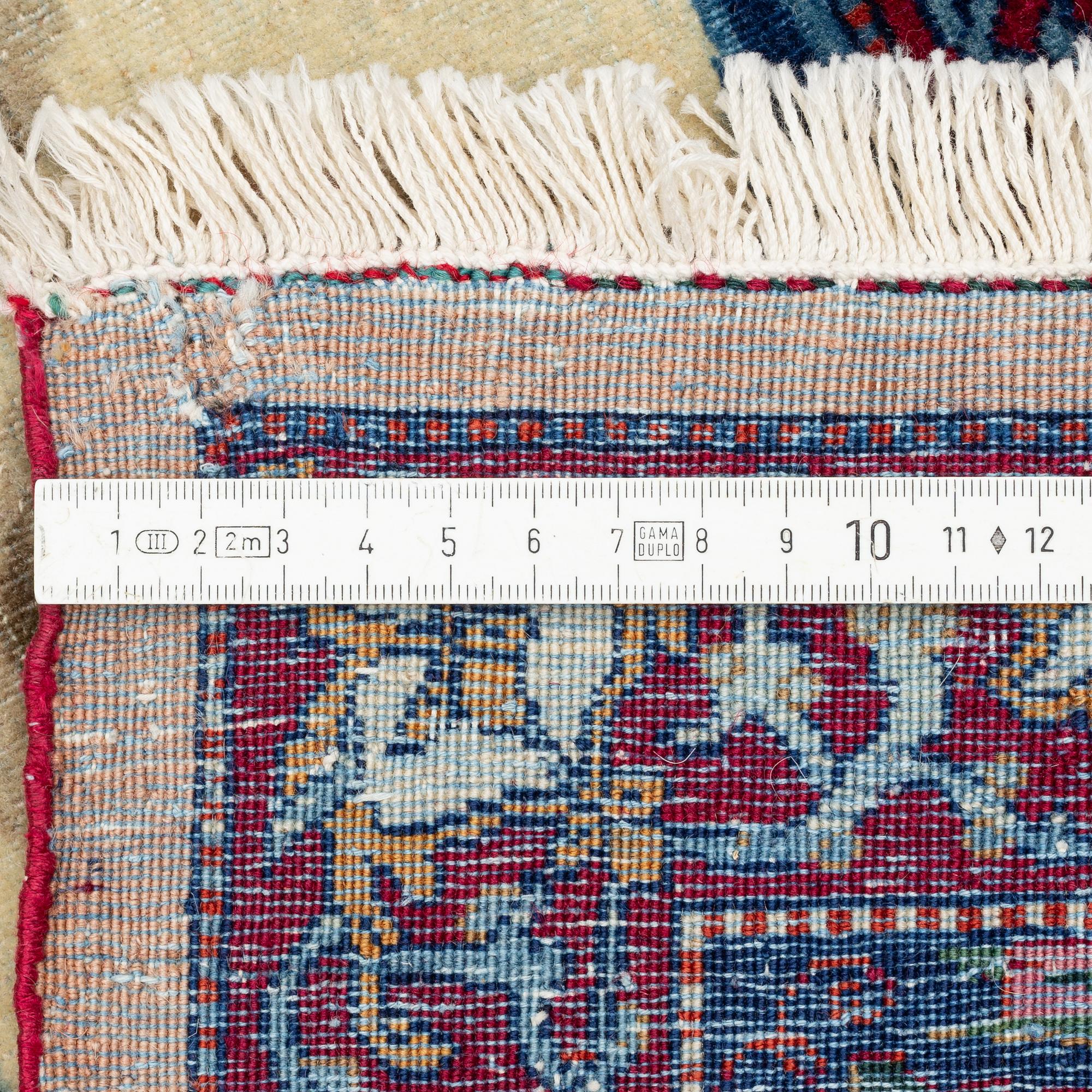Matta, semiantik Isfahan s.k. Ahmad, 210 x 143 cm.