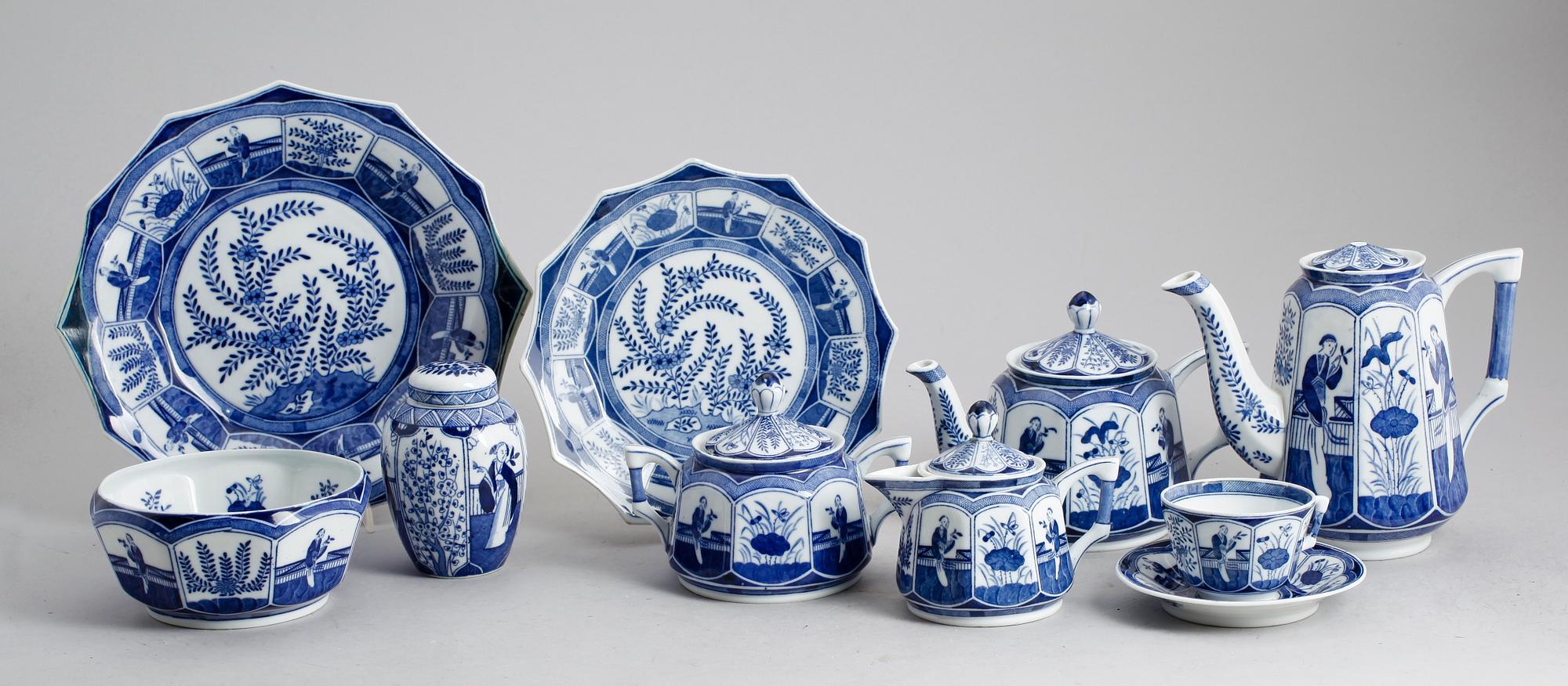 TESERVIS, porslin, Kina, 1900-talets senare del.