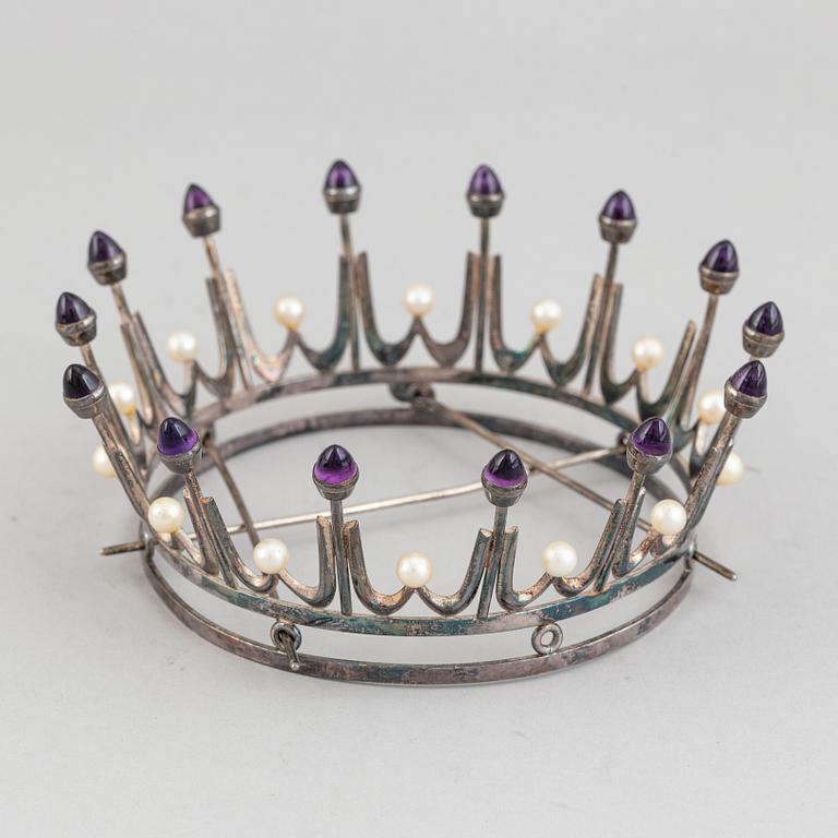 A swedish silver wedding crown withpearls and amethysts, Karl-Erik Palmberg, Falköping 1967.