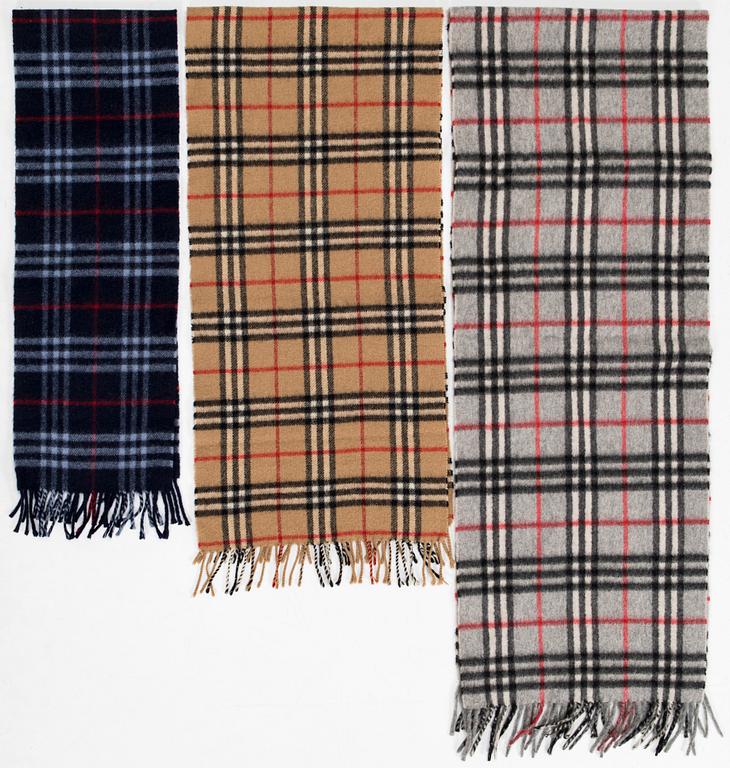 Burberry, three scarves.