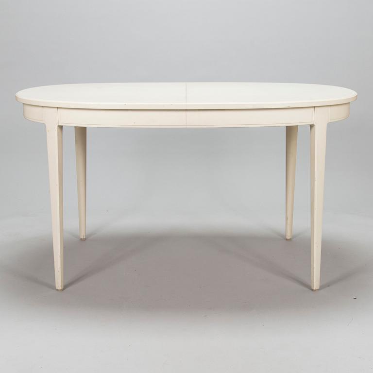 Carl Malmsten, tuoleja, 6 kpl, "Herrgården" sekä ruokapöytä.