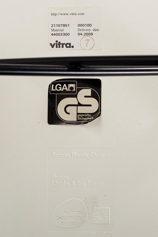 A PAIR OF "PLASTIC CHAIR" BY CHARLES & RAY EAMES, Vitra 2009.