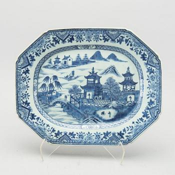 STEKFAT, 3 st, porslin, Kina Qianlong 1700-tal.