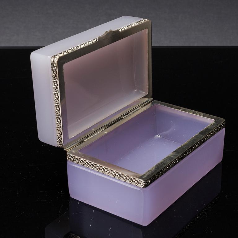 A FRENCH GLASS BOX, first half of 20 th century.