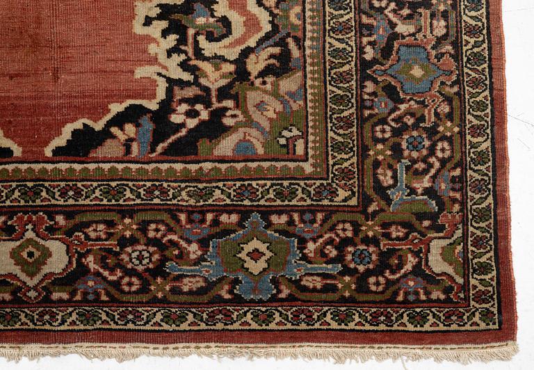 Gallerimatta, antik Mahal, Västra Persien, ca 467 x 170 cm.