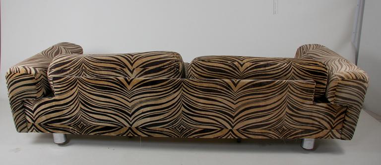 SOFFA, HG Furniture, England.