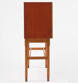 Scandinavian Modern, a rare bar cabinet model 166, Eidsfjord Møbelfabrikk, Norway, 1950s.