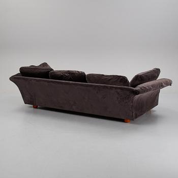 Josef Frank, a 'Liljevalchs' sofa, Svenskt Tenn, Sweden, recent production.
