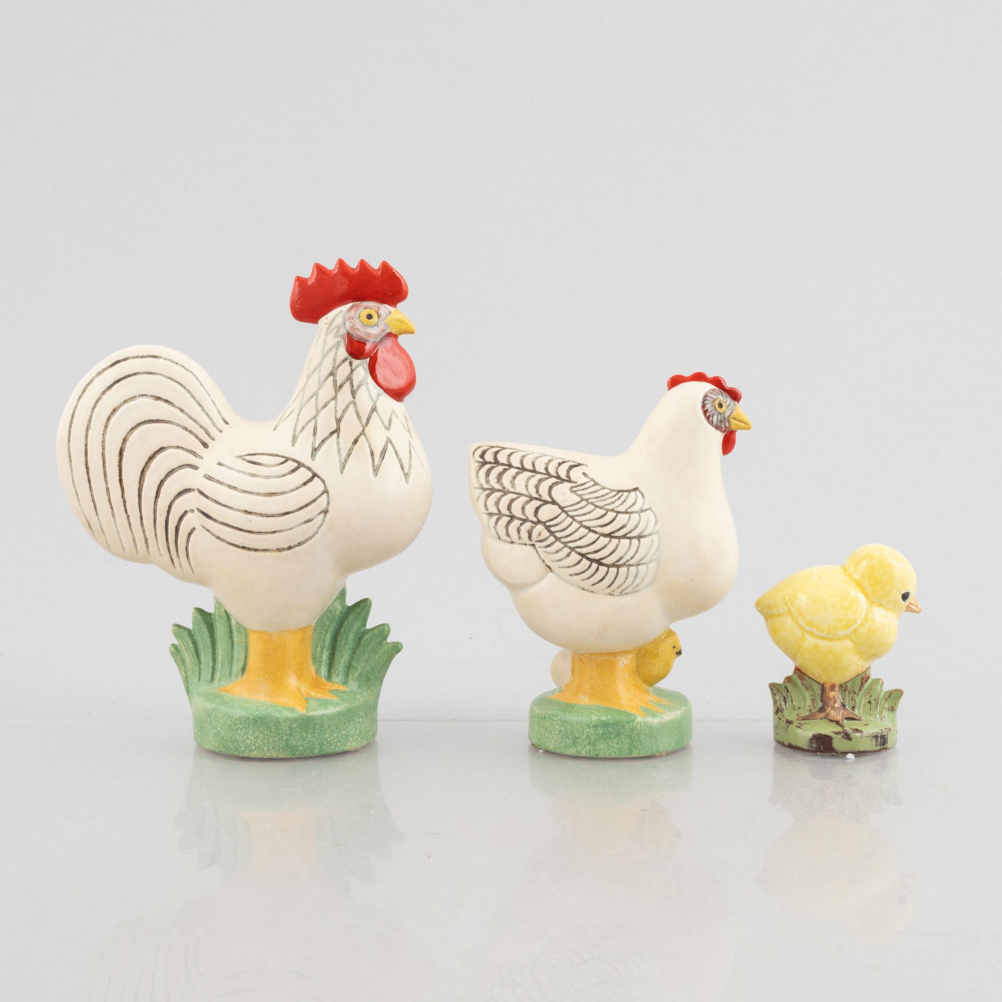 Lisa Larson, figuriner, 3 st, ur serien "Leghorn", K-Studion, Gustavsberg.