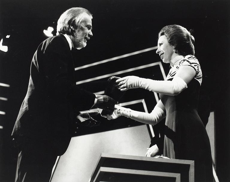 FOTOGRAFI. Föreställande Sven Nykvist och Prinsessan Anne av Storbritannien.
