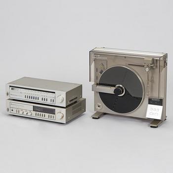 Vinylspelare, modell LT-5V, samt förstärkare och tuner, Mitsubishi, 1980-tal.