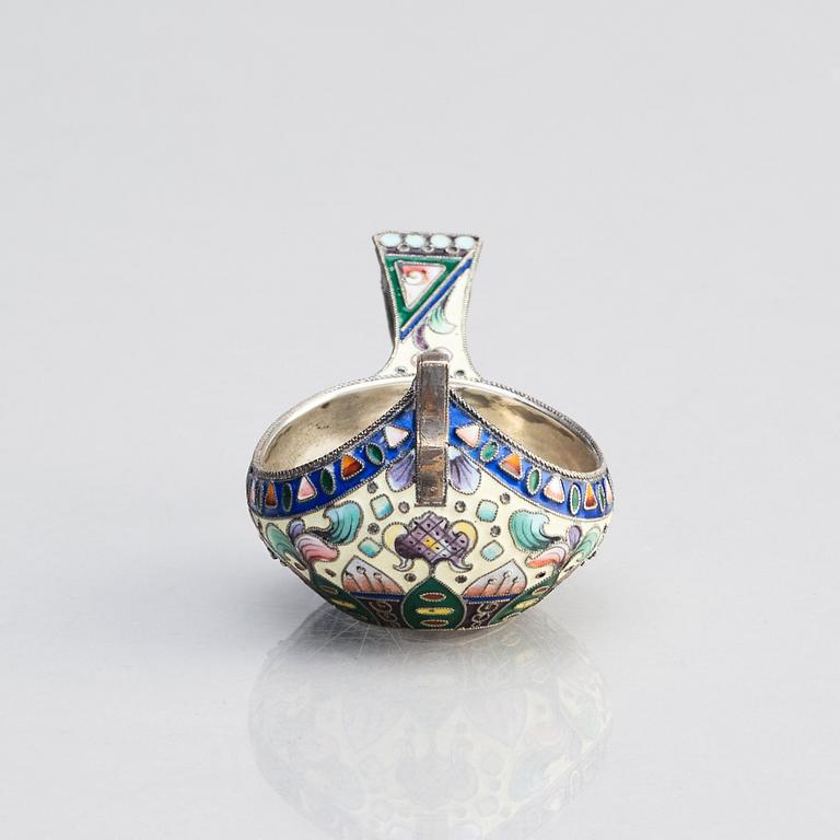 A Russian early 20th century silver and enameled kovsh, mark of the 26th Artel, Moscow 1908-1917.