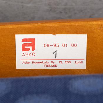 Markku Pakkanen, a pair of 'Harlekiini' armchairs, Asko, Finland, late 20th Century.