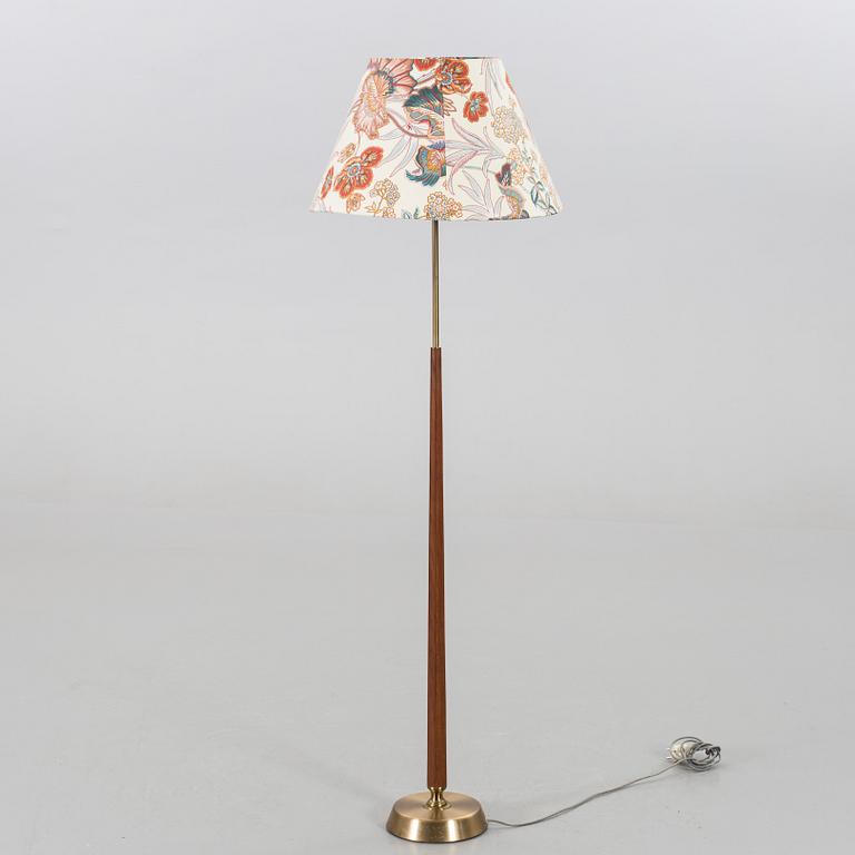 GOLVLAMPA, EM, Eskilstuna, märkt, 1900-talets mitt.
