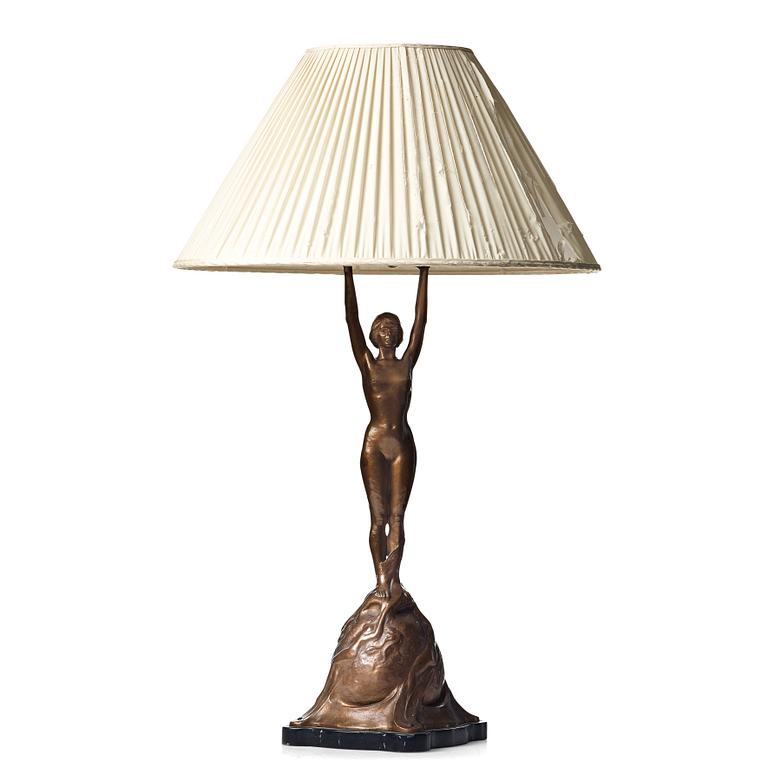 Gerda Sprinchorn, bordslampa, "Solen", Herman Bergmans Gjuteri, Stockholm, jugend.