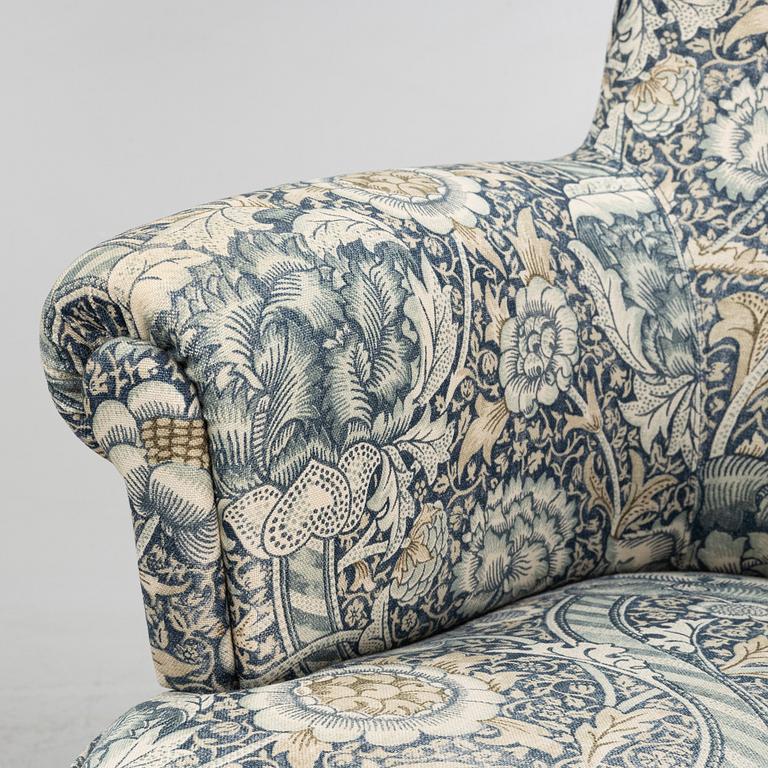 Carl Malmsten, a pair of Hemmakväll easy chairs .