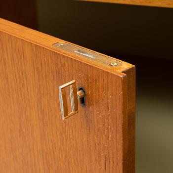 A 1950's sideboard.