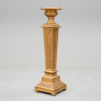 PIEDESTAL, nyrenässans, 1800-talets slut.