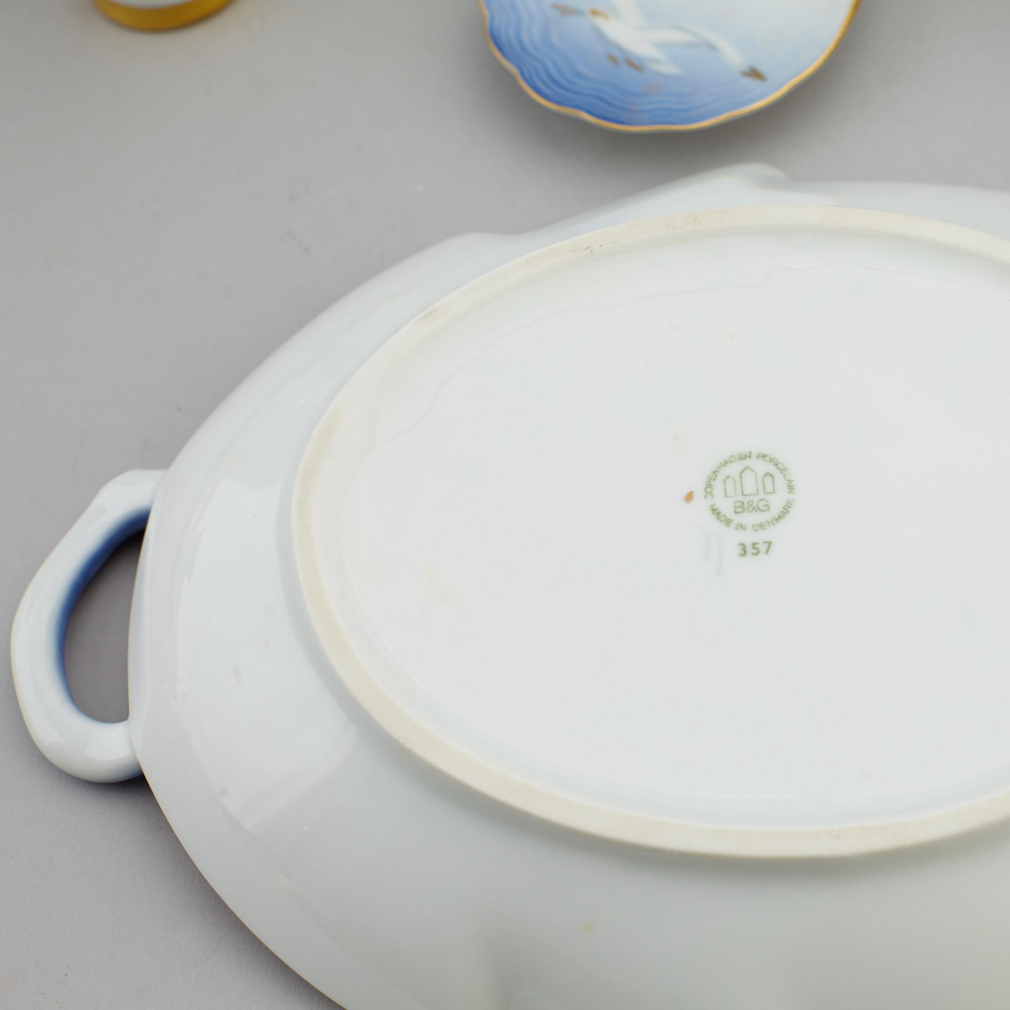 A 'Måsen' service, Bing & Grøndahl (52 pc).