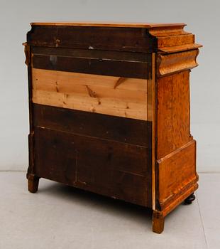 BYRÅ, senempire, 1800-talets mitt.
