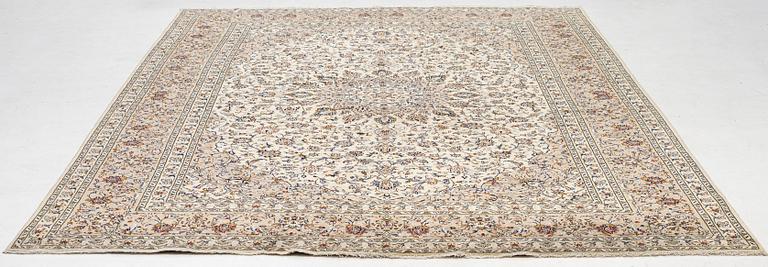 Matta, Keshan, ca 402 x 300 cm.