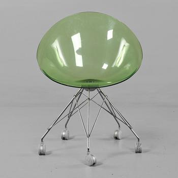 STOL, "Eros", Philippe Starck, Kartell, 1900-talets fjärde kvartal.