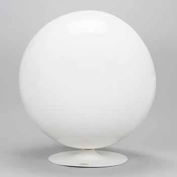 Eero Aarnio, a 'Ball Chair' for Adelta, 2008.