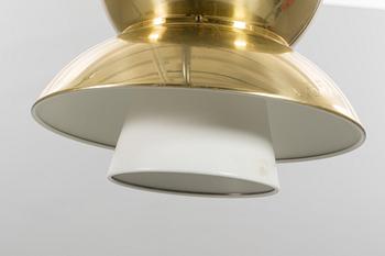 TAKLAMPA,Henning Klok  för Louis Poulsen, Danmark.