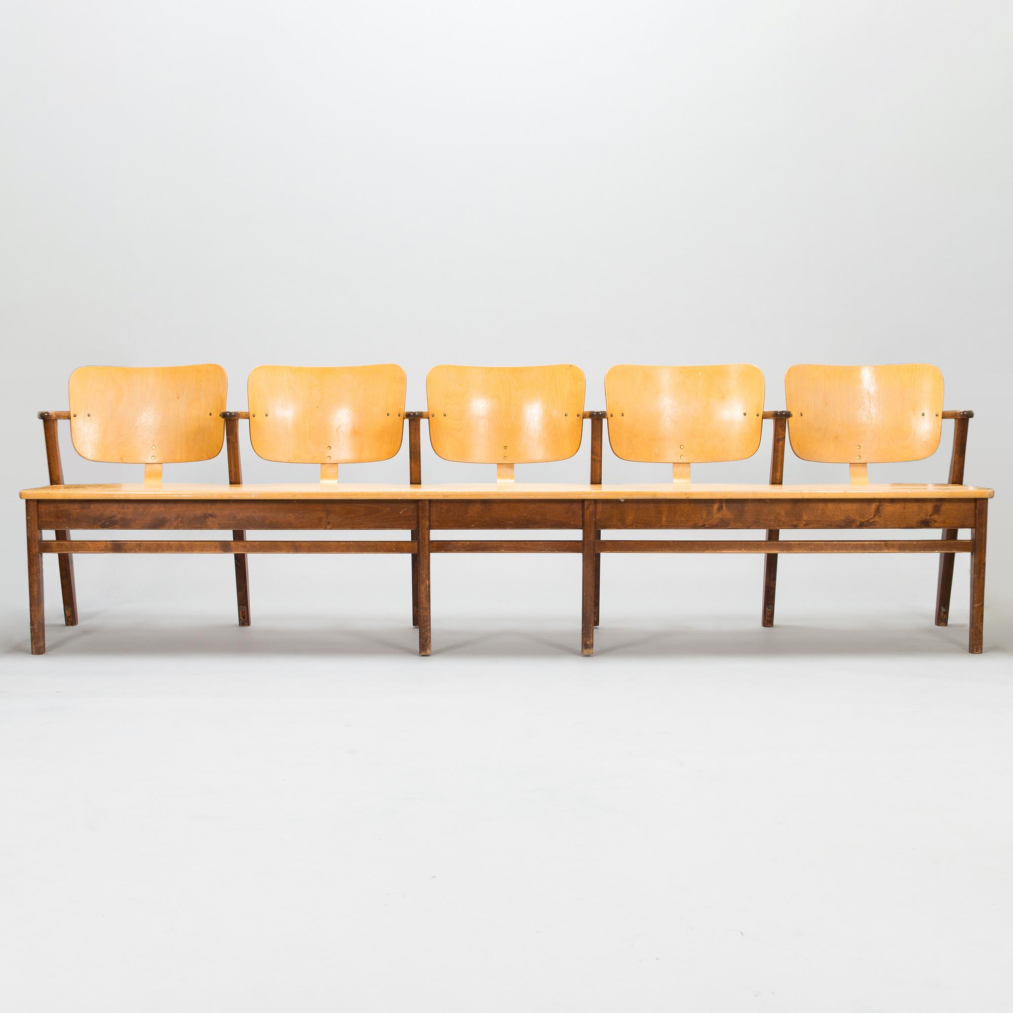 Ilmari Tapiovaara, An early 1950s five-seater 'Domus' bench row.