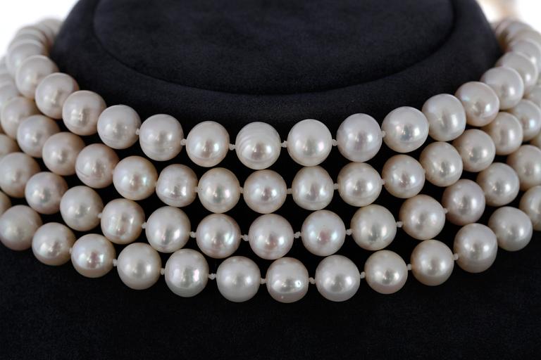 COLLIER, odlade kinesiska sötvattenspärlor, ca 10 mm. L. 200 cm.