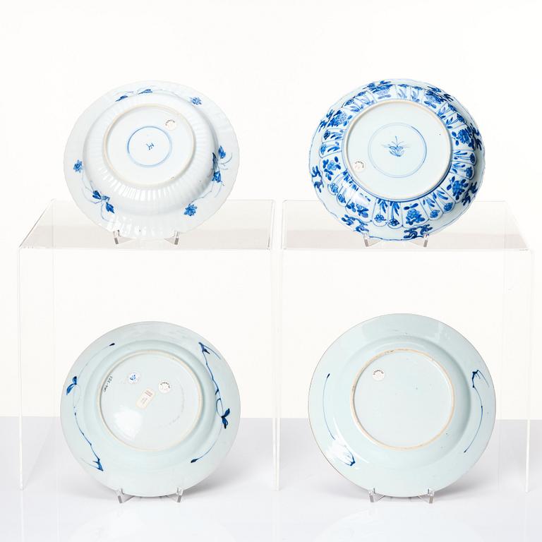 A set of four blue and white dishes, Qing dynasty, Kangxi (1662-1722).